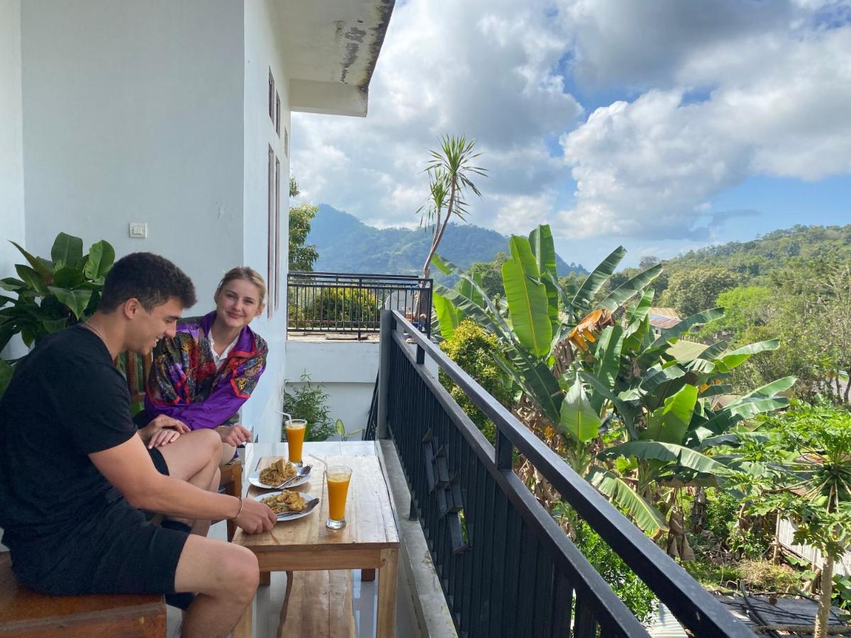Santiago Bed And Breakfast At Desa Wisata Moni Kelimutu Exterior photo